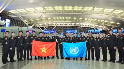 Sáu sĩ quan Công an lên đường thực hiện nhiệm vụ tại Phái bộ UNMIS