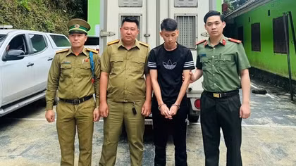 Chuyển giao phạm nhân từ Việt Nam về Lào để tiếp tục chấp hành án phạt tù