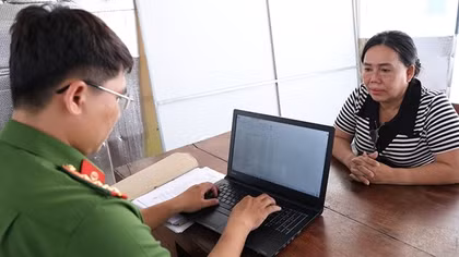 Bắt tạm giam đối tượng lợi dụng khiếu nại, tố cáo để xúc phạm tổ chức, cá nhân