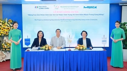 Khởi động chương trình chăm sóc sức khỏe sinh sản, cải thiện hiếm muộn tại Việt Nam