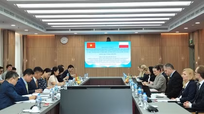 Đàm phán chuyển giao và nhận trở lại công dân Việt Nam- Ba Lan