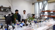 Khởi tố 28 bị can "bán giấy ăn tiền" 