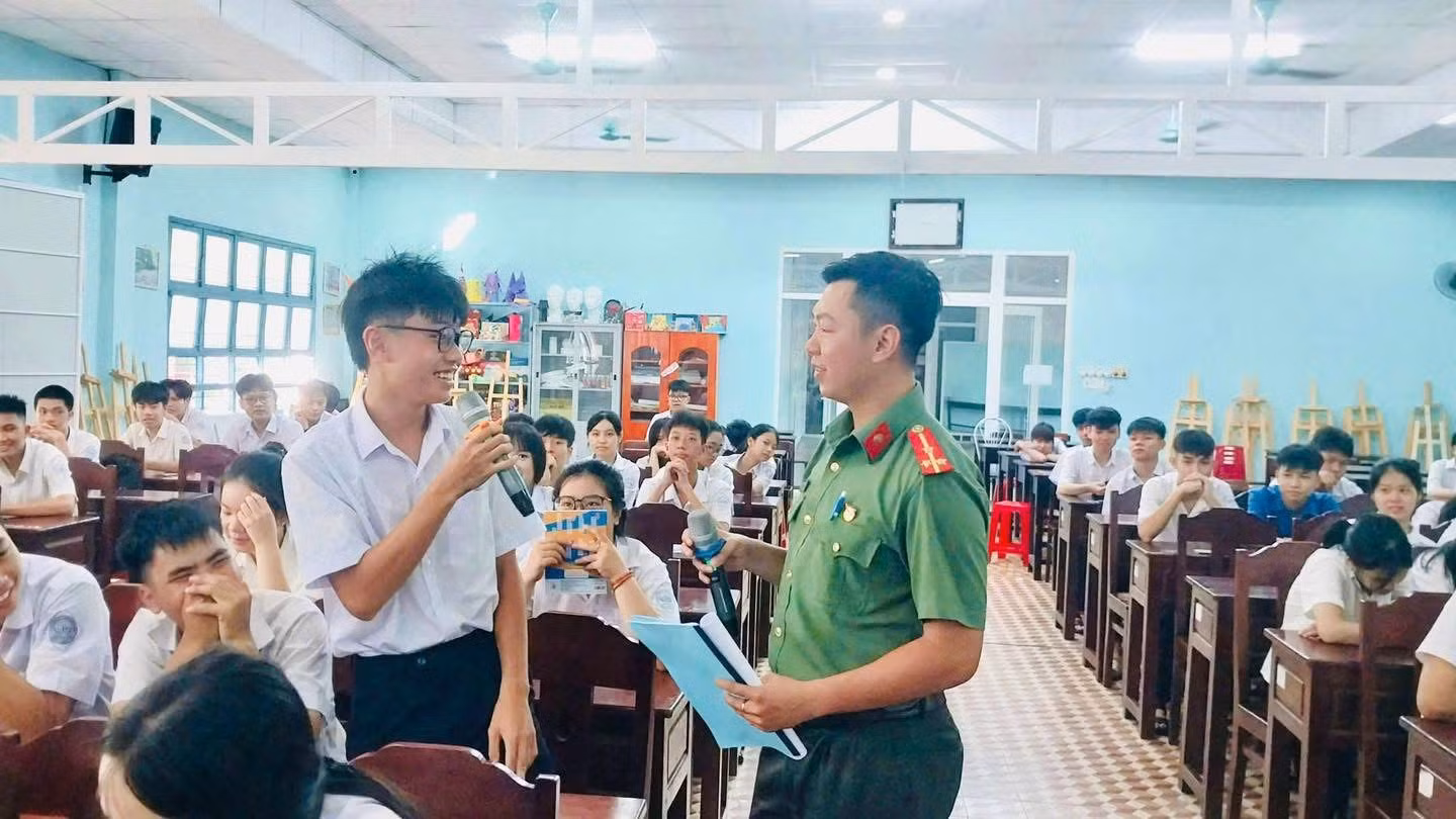phu-xuan3.jpg