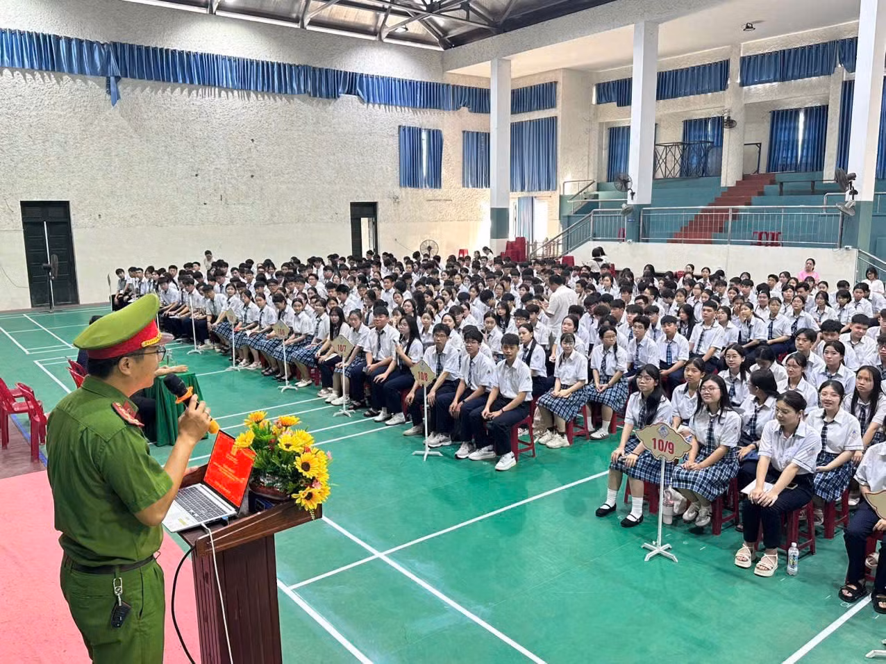 hoc-duong1.jpg