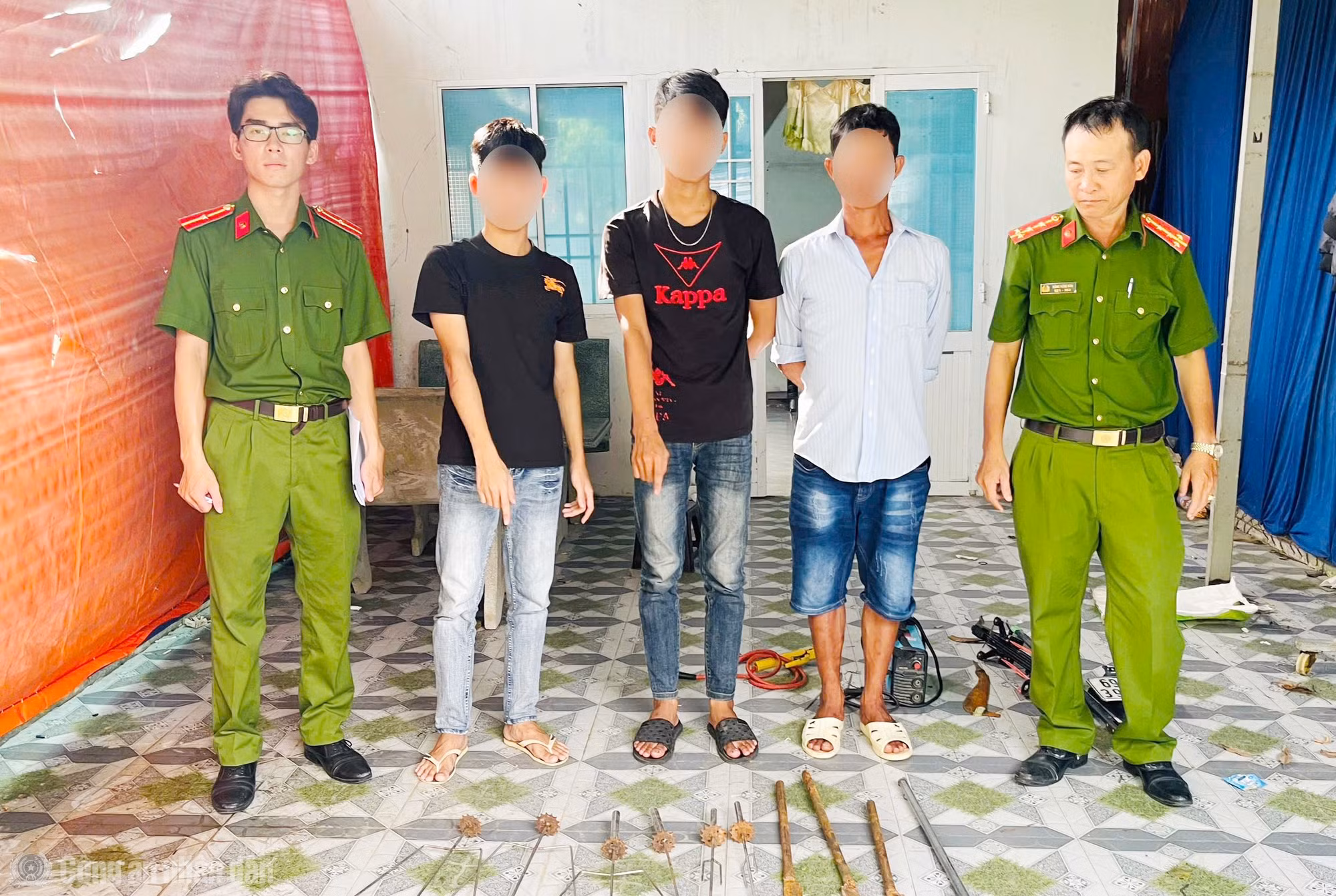 cand_bl_anh-3-an-xuyen.jpg