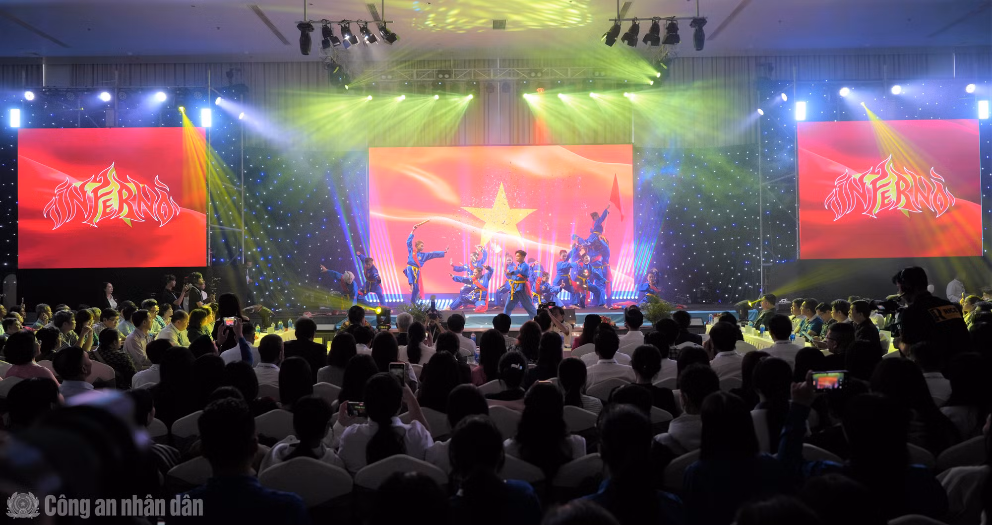 cand_bl_anh-1-tiep-muc-khai-mac-the-new-tide-con-nuoc-moi.jpg