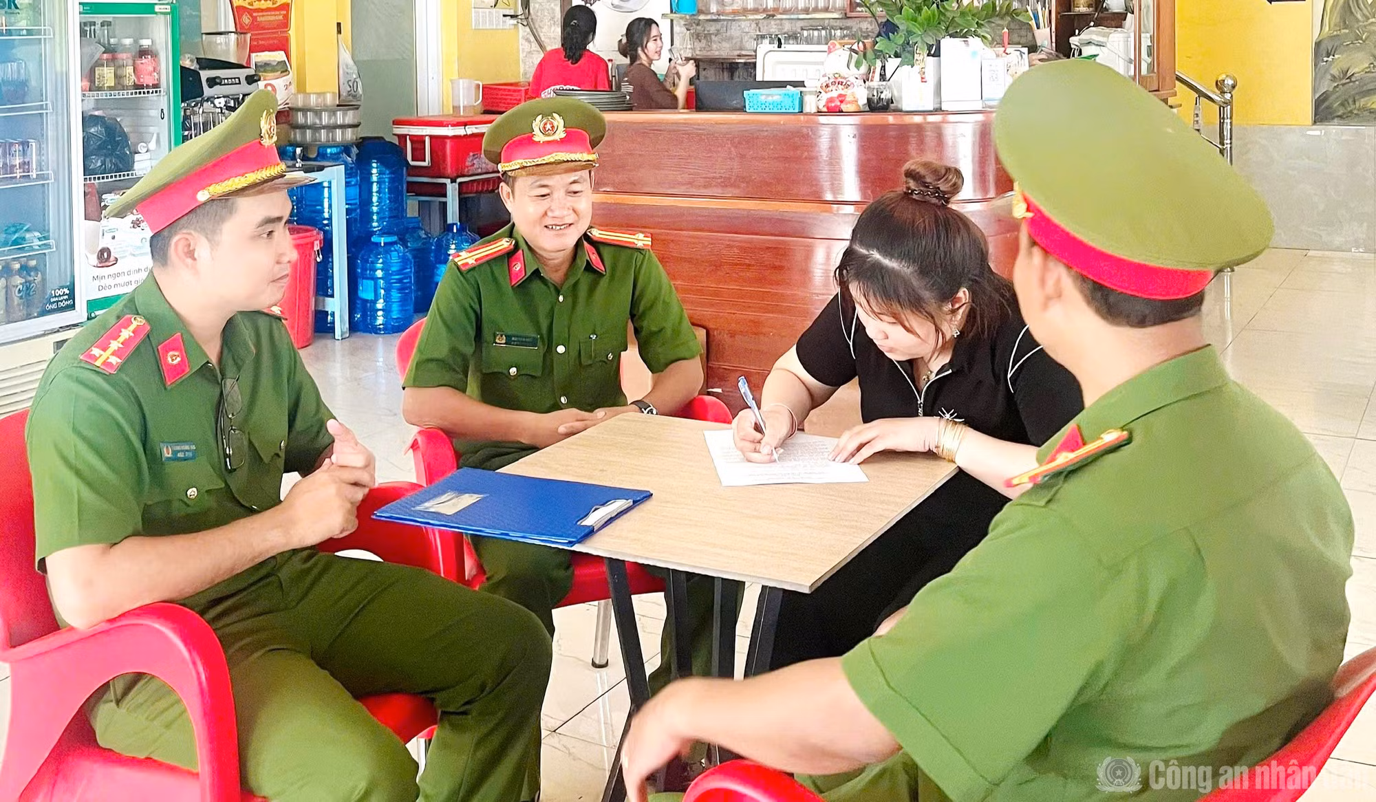 cand_br_anh-1.jpg