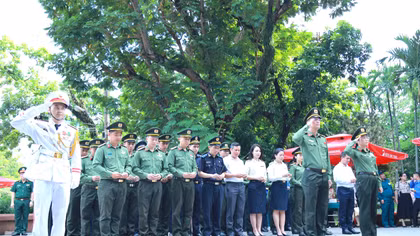 Hải quan tri ân người có công nhân kỷ niệm Ngày Thương binh - Liệt sĩ