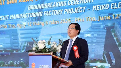 Phó Thủ tướng Hồ Quốc Dũng phát biểu tại sự kiện.