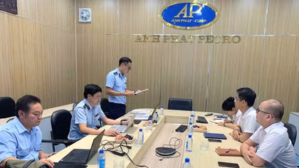 Xử phạt 3 doanh nghiệp đầu mối kinh doanh xăng dầu