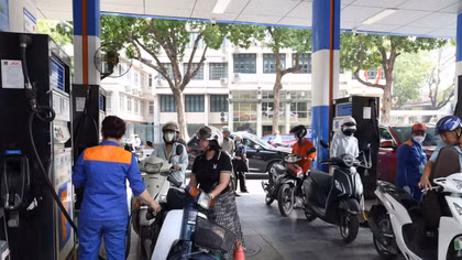 Giá xăng dầu đồng loạt tăng