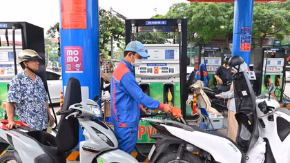Chỉ số giá tiêu dùng (CPI) tháng 7/2026 giảm 0,12% so với tháng trước, chủ yếu do giá xăng dầu, lương thực và thực phẩm giảm.