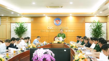 Hàng giả, hàng lậu tràn lên không gian mạng