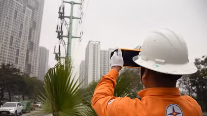 Phụ tải điện toàn quốc và miền Bắc tiếp tục tăng cao do nắng nóng 