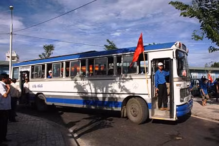 Đà Nẵng: 40 hộ dân ốc đảo làng Vân đã vào đất liền và có nơi ở mới ảnh 1