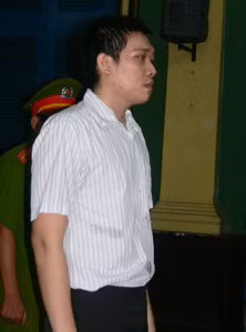 Bị cáo tại tòa.