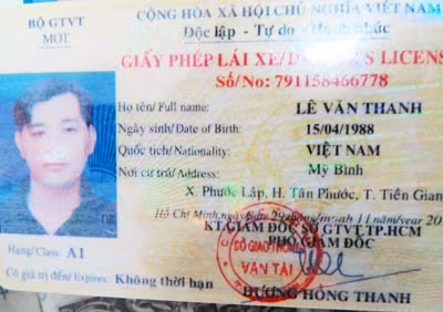 Giấy phép lái xe giả được làm rất tinh vi.