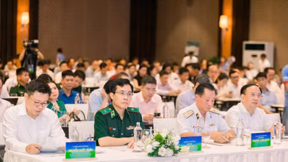 Hoàn thiện thể chế, chính sách thúc đẩy phát triển kinh tế biển bền vững