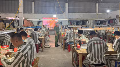 Trại giam số 3: Chuẩn bị hành trang sẵn sàng cho ngày đặc xá