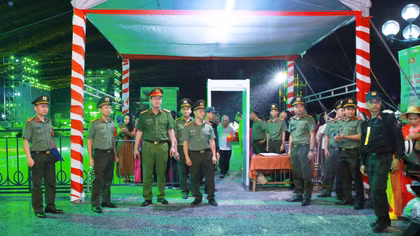 Công an Nghệ An đảm bảo ANTT trong dịp Lễ hội Làng Sen