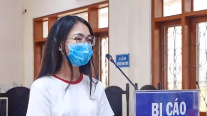Bị khởi tố vì dùng tài khoản mẹ chồng để thu tiền bán hàng online