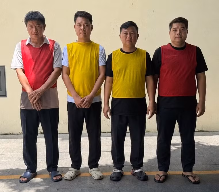 4-master.jpg