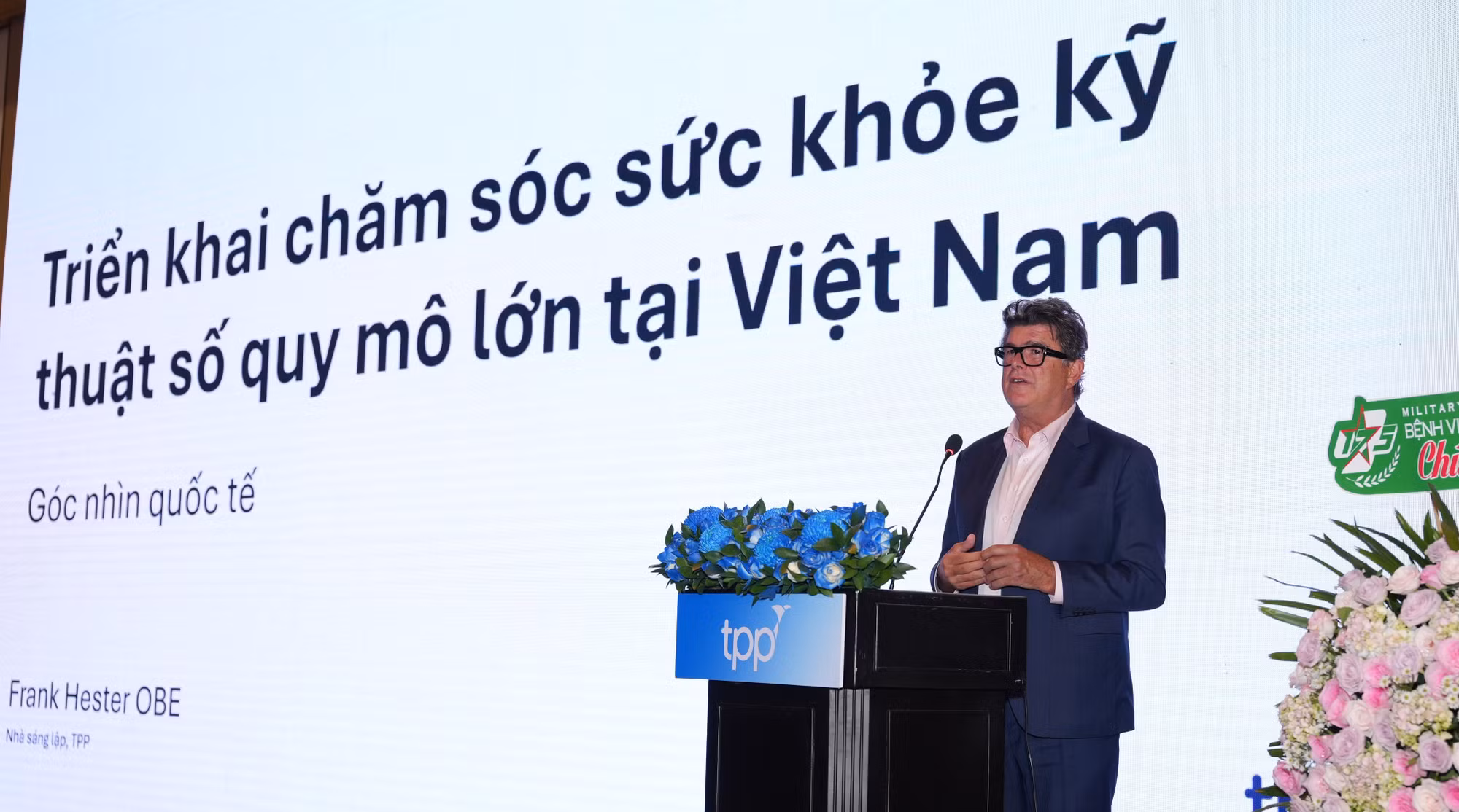 ong-frank-hester-obe-nha-sang-lap-cong-ty-tpp-vuong-quoc-anh.jpg