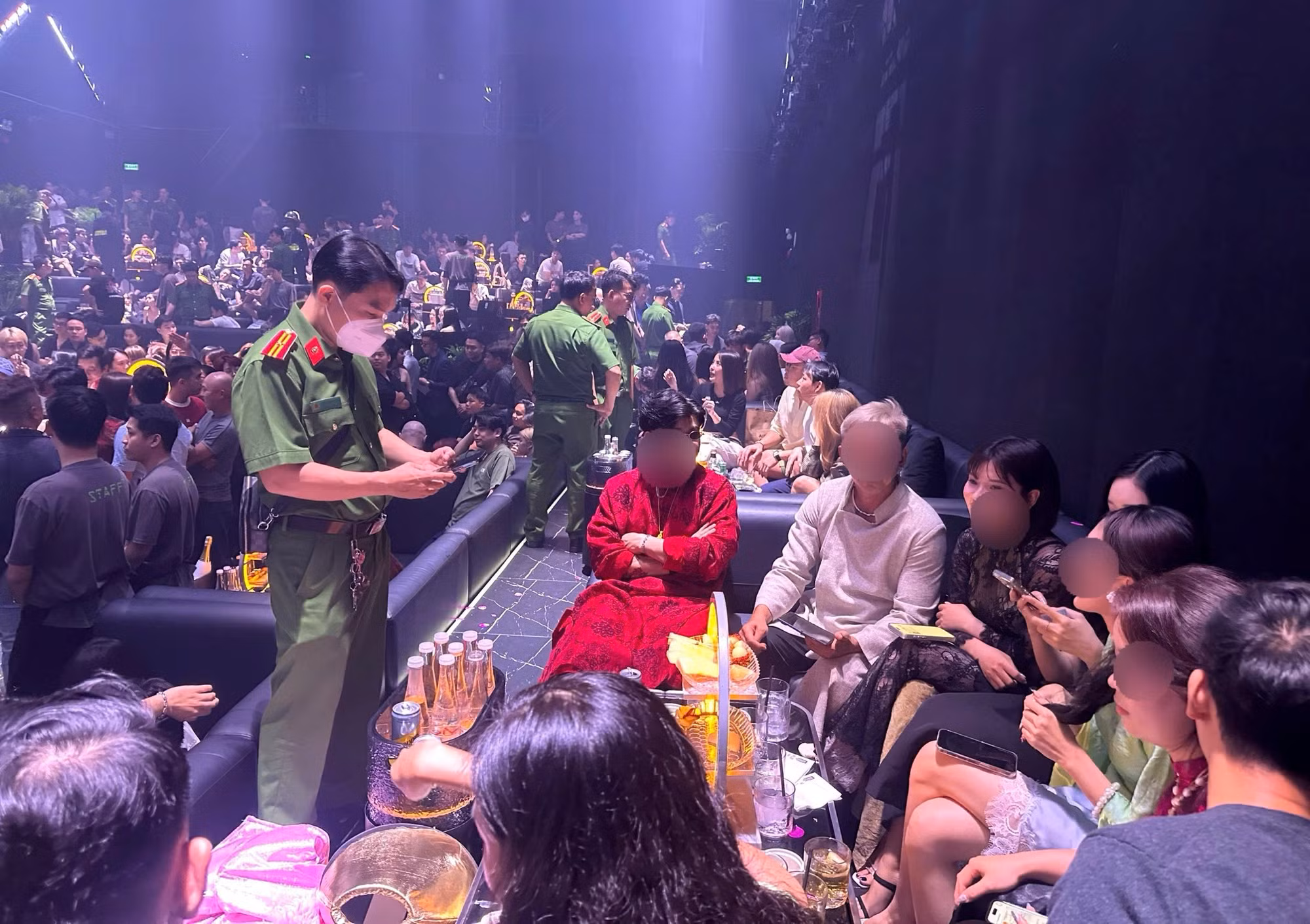  Bài 4: Giữ vững an ninh trật tự, thúc đẩy kinh tế-xã hội phát triển bền vững ảnh 12