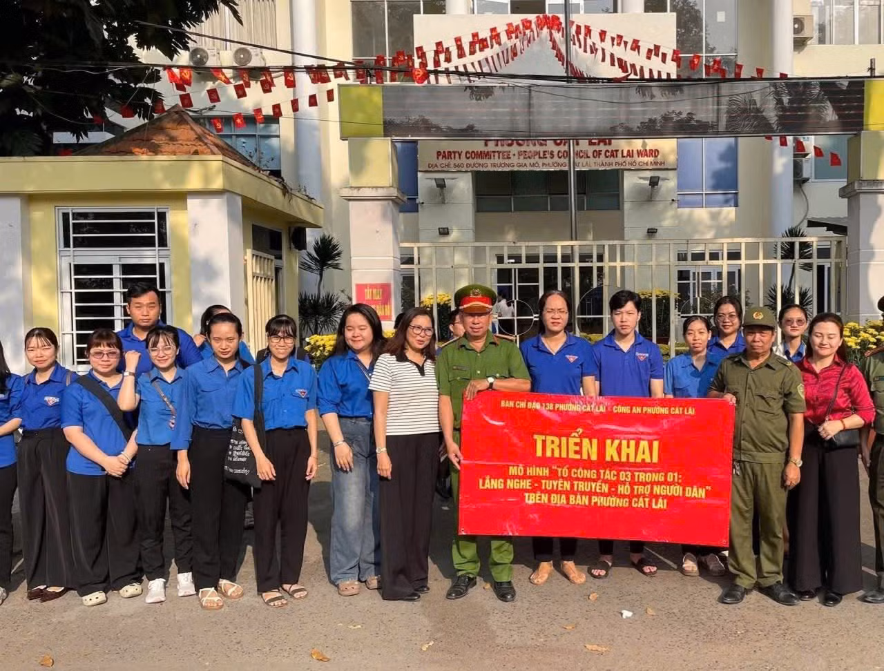 Công an phường Cát Lái triển khai “Tổ Công tác 3 trong 1" ngày 6/6.