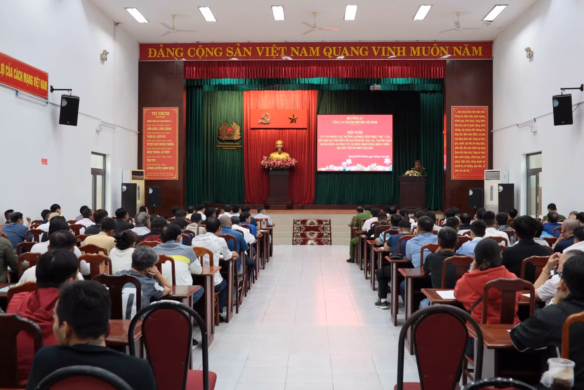 TP Hồ Chí Minh: Đồng hành, nâng đỡ người tái hòa nhập cộng đồng ảnh 6