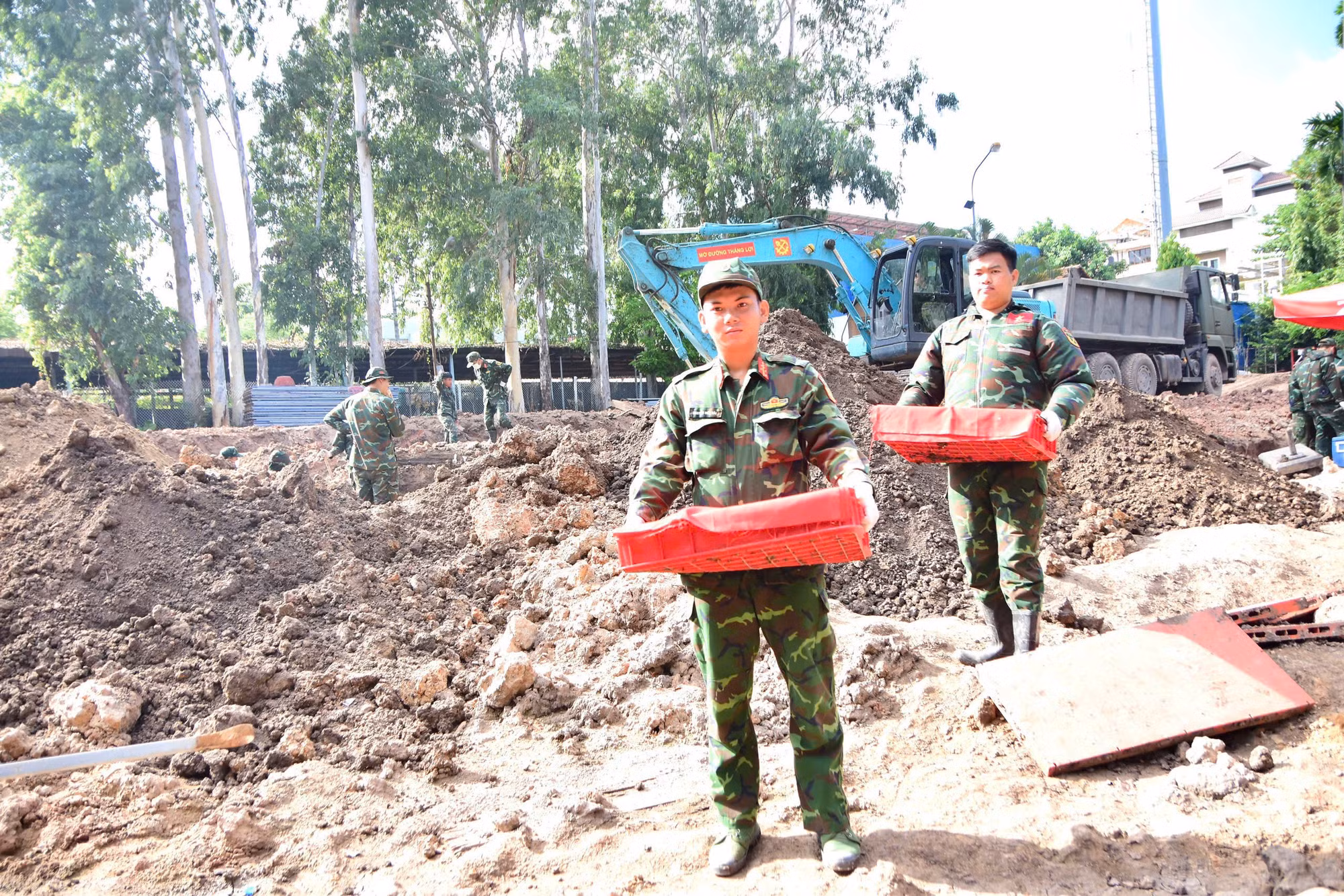 Tính đến ngày 7/9, các lực lượng tìm kiếm phát hiện, quy tập được 592 bộ hài cốt liệt sĩ.