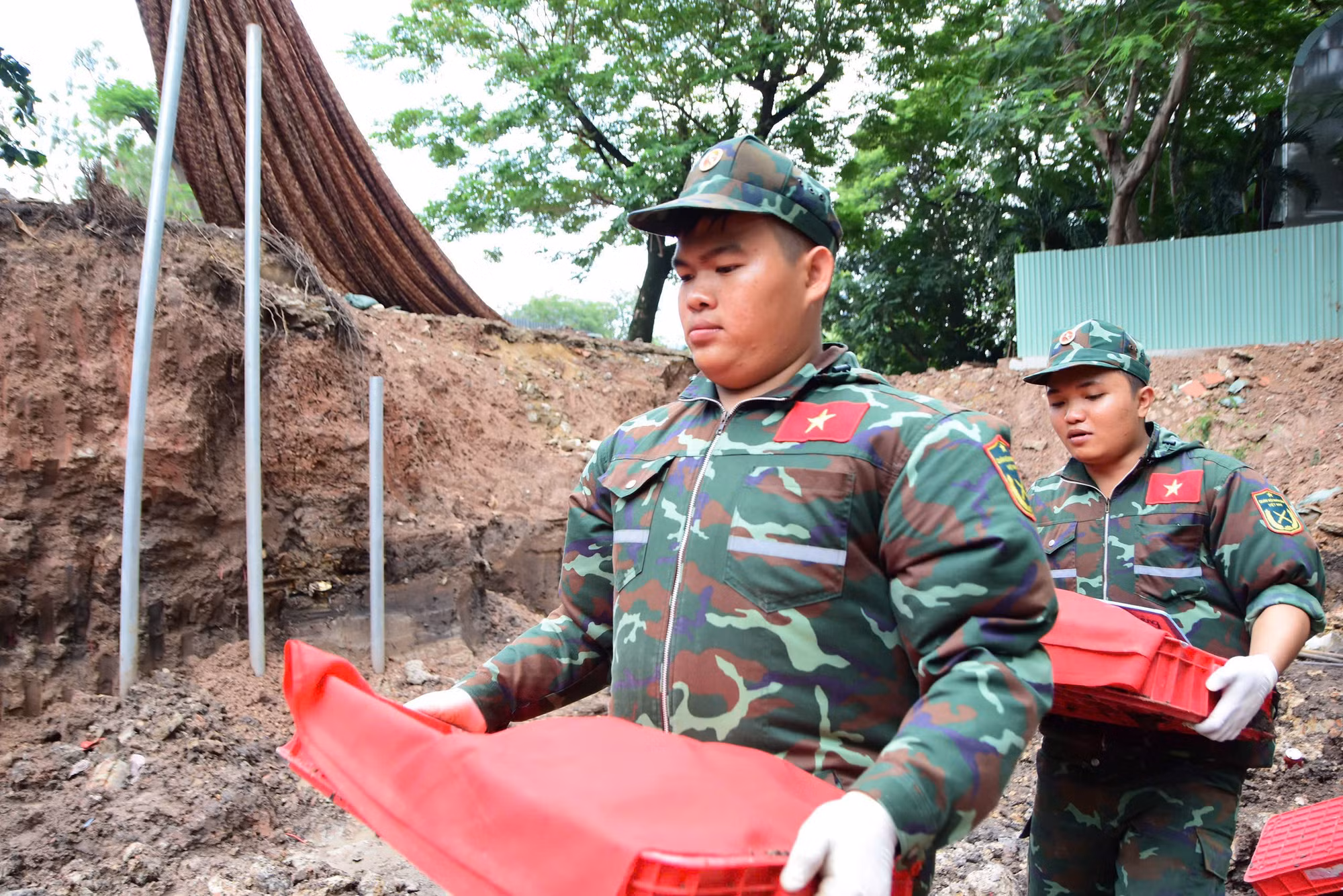 Tính đến ngày 13/9, lực lượng tìm kiếm đã quy tập được 627 bộ hài cốt liệt sĩ (có 294 bộ có di vật).