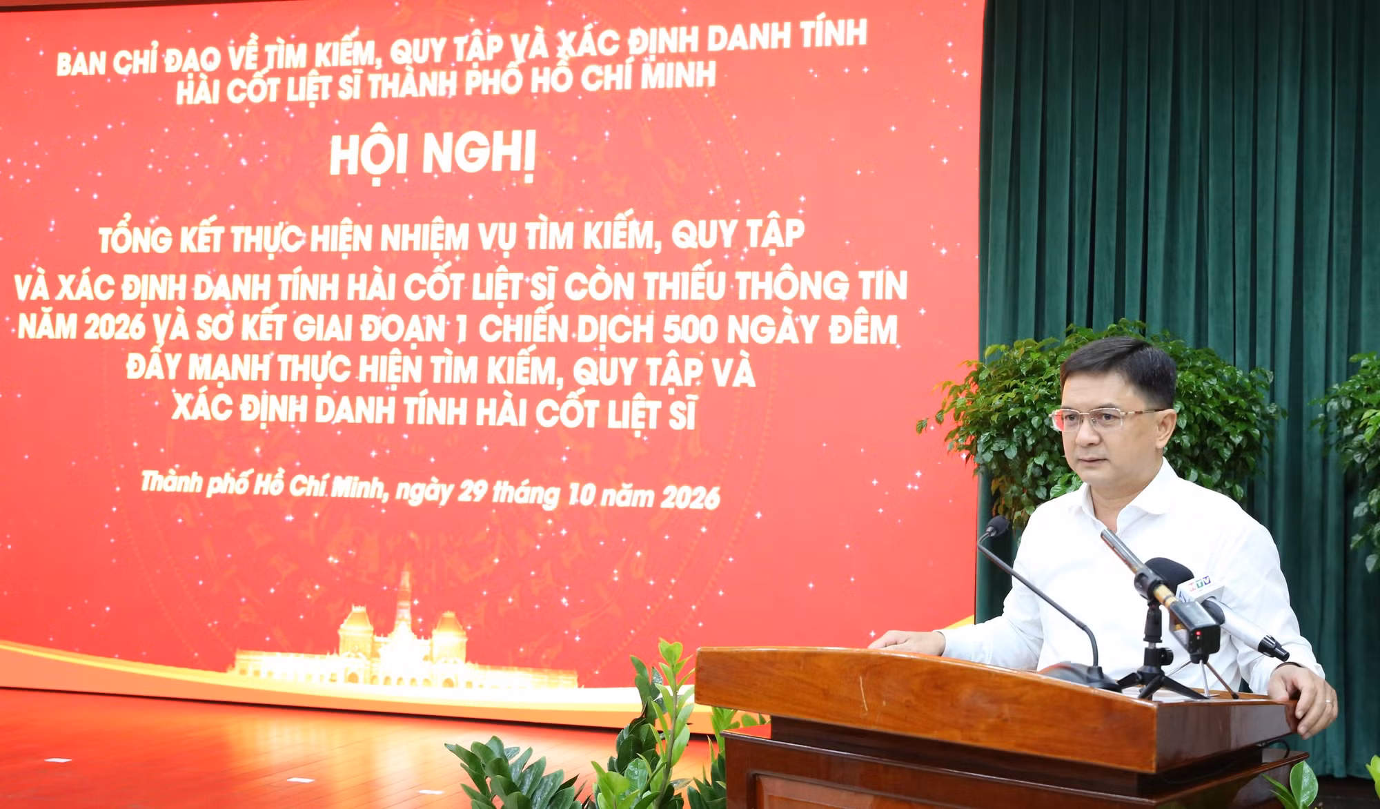 Đồng chí Nguyễn Mạnh Cường, Phó Chủ tịch UBND TP Hồ Chí Minh, Trưởng BCĐ 515 TP phát biểu tại hội nghị.