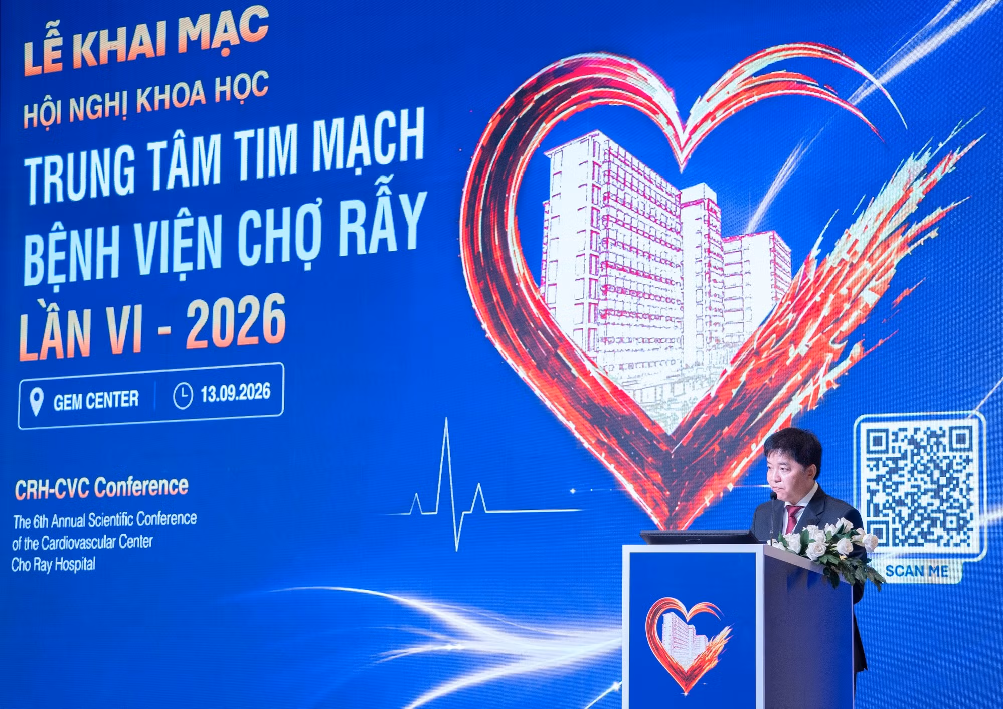 ThS.BSCK2 Lý Văn Chiêu, Giám đốc Trung tâm Tim mạch Bệnh viện Chợ Rẫy phát biểu khai mạc hội nghị.