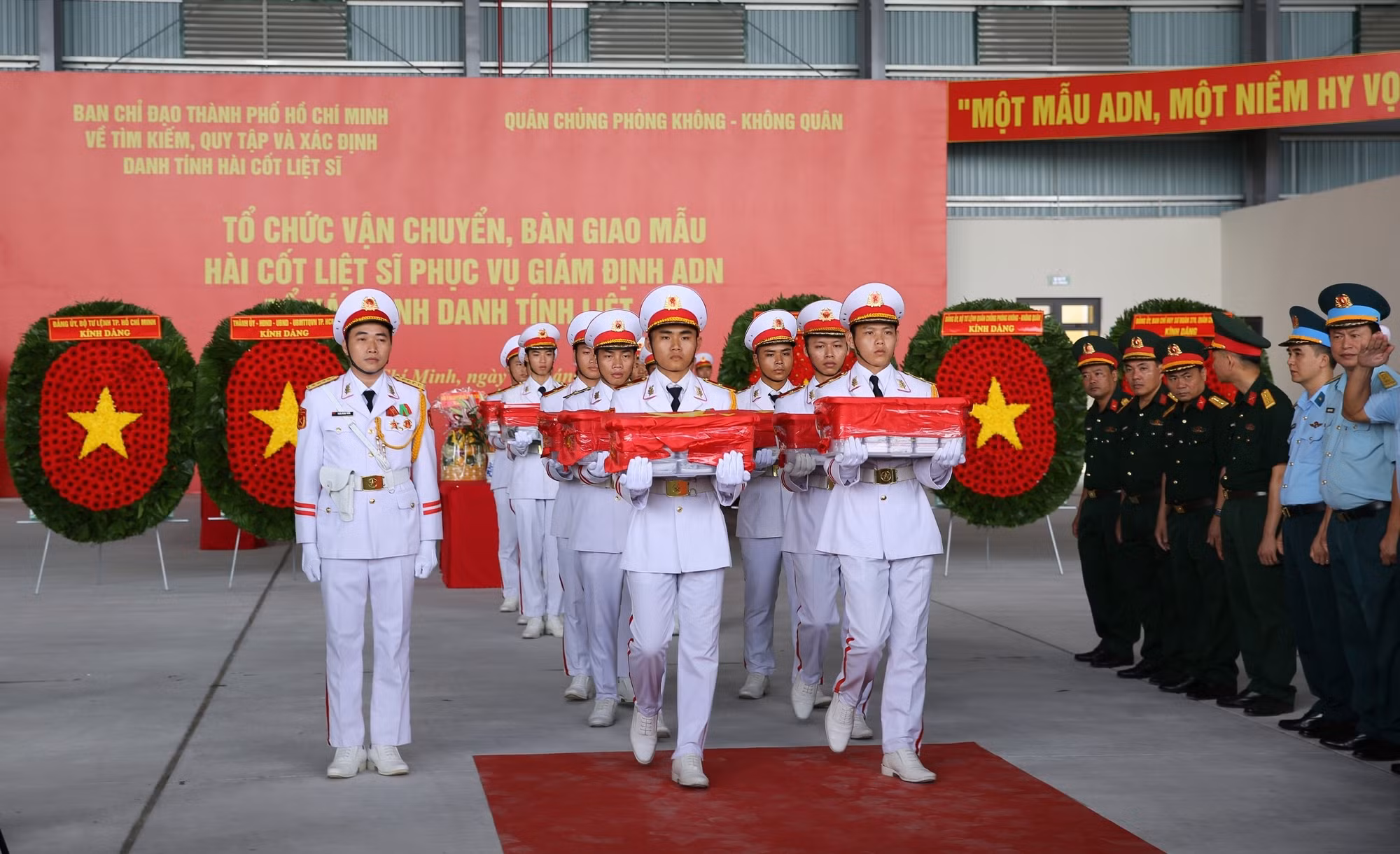 TP Hồ Chí Minh đưa 7.104 mẫu hài cốt liệt sĩ giám định ADN ảnh 6