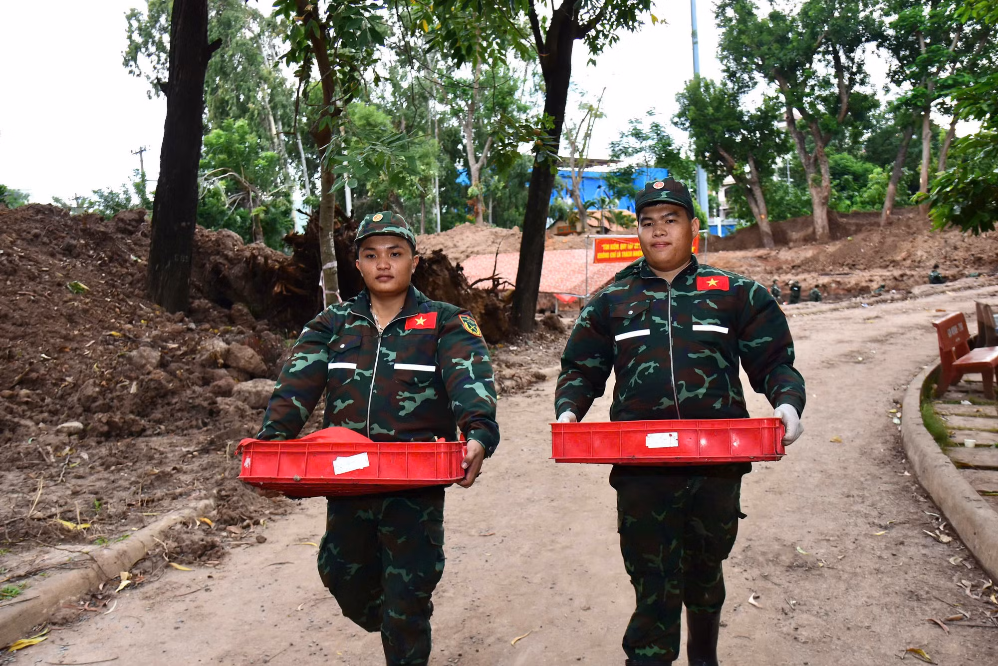 Tính đến hết ngày 26/8, các lực lượng tìm kiếm đã phát hiện, quy tập được 511 bộ hài cốt liệt sĩ, trong đó 258 bộ có di vật.