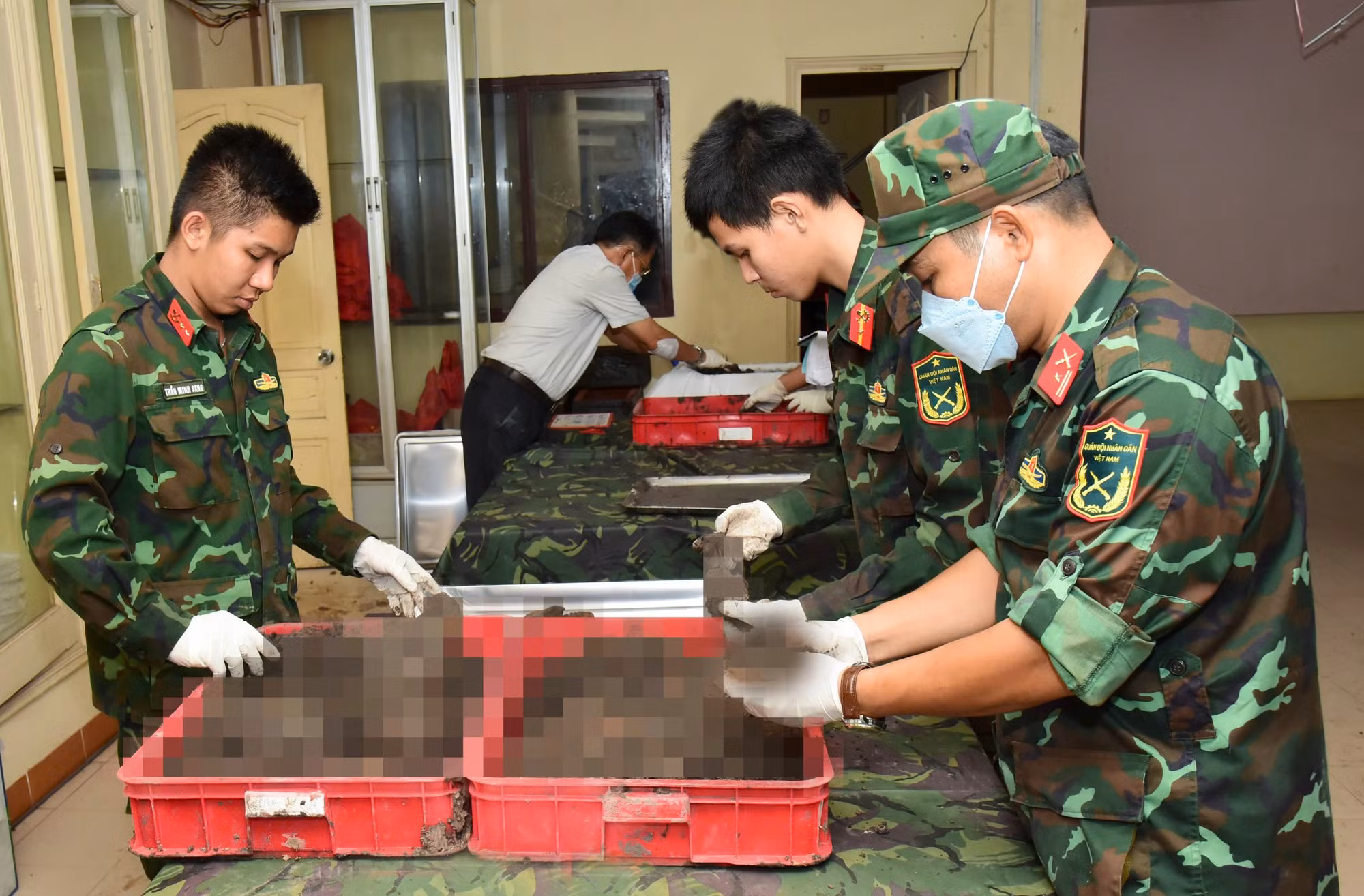 Tính đến hết ngày 20/8, các lực lượng tìm kiếm phát hiện, quy tập được 393 bộ hài cốt liệt sĩ, trong đó 218 bộ có di vật.