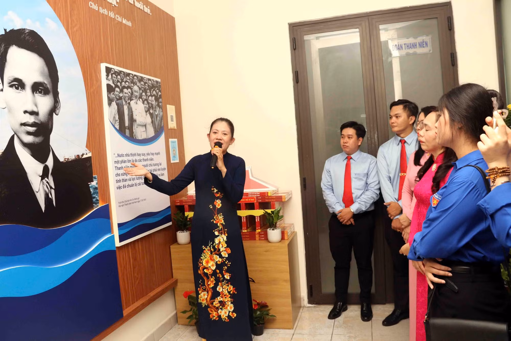 Nhiều hoạt động kỷ niệm 50 năm TP Sài Gòn - Gia Định mang tên Bác ảnh 1