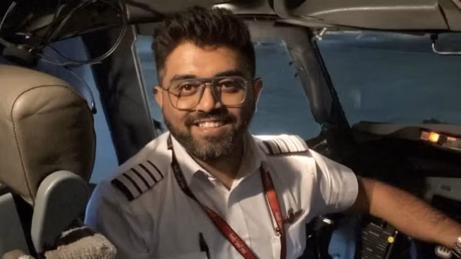 Chân dung cơ trưởng anh hùng trong sự cố Flydubai