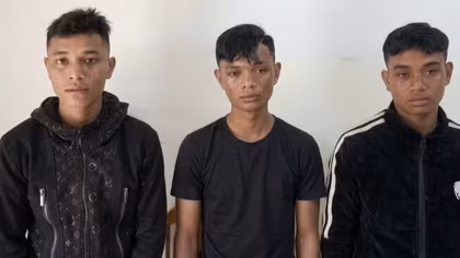 Mâu thuẫn trong cuộc nhậu, 3 thanh thiếu niên đâm chết bạn