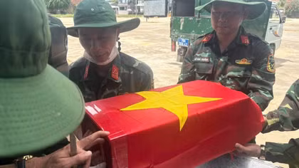 Quy tập được thêm 2 hài cốt liệt sĩ tại Campuchia