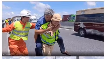 Cảnh sát giao thông cứu nhiều lái xe bị bệnh đột ngột trên cao tốc