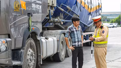 Xử lý 595.034 trường hợp vi phạm nồng độ cồn trong 9 tháng đầu năm