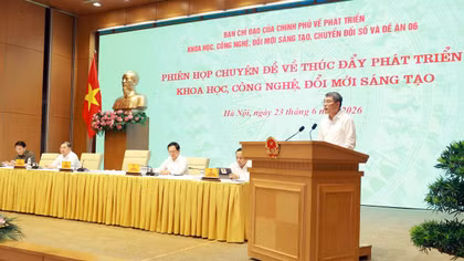 Tập trung chỉ rõ điểm nghẽn trong phát triển khoa học, công nghệ và đổi mới sáng tạo