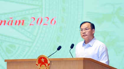Thứ trưởng Nguyễn Văn Long phát biểu tại phiên họp.