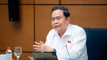 Chủ tịch Quốc hội: Cải cách mà người dân vẫn phải chạy theo thì chưa phải là cải cách