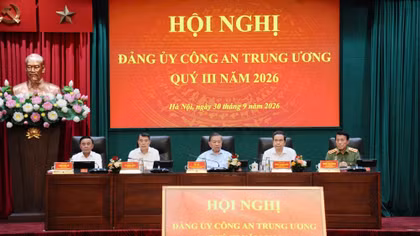 Các đồng chí lãnh đạo Đảng, Nhà nước dự Hội nghị Đảng uỷ Công an Trung ương quý III/2026