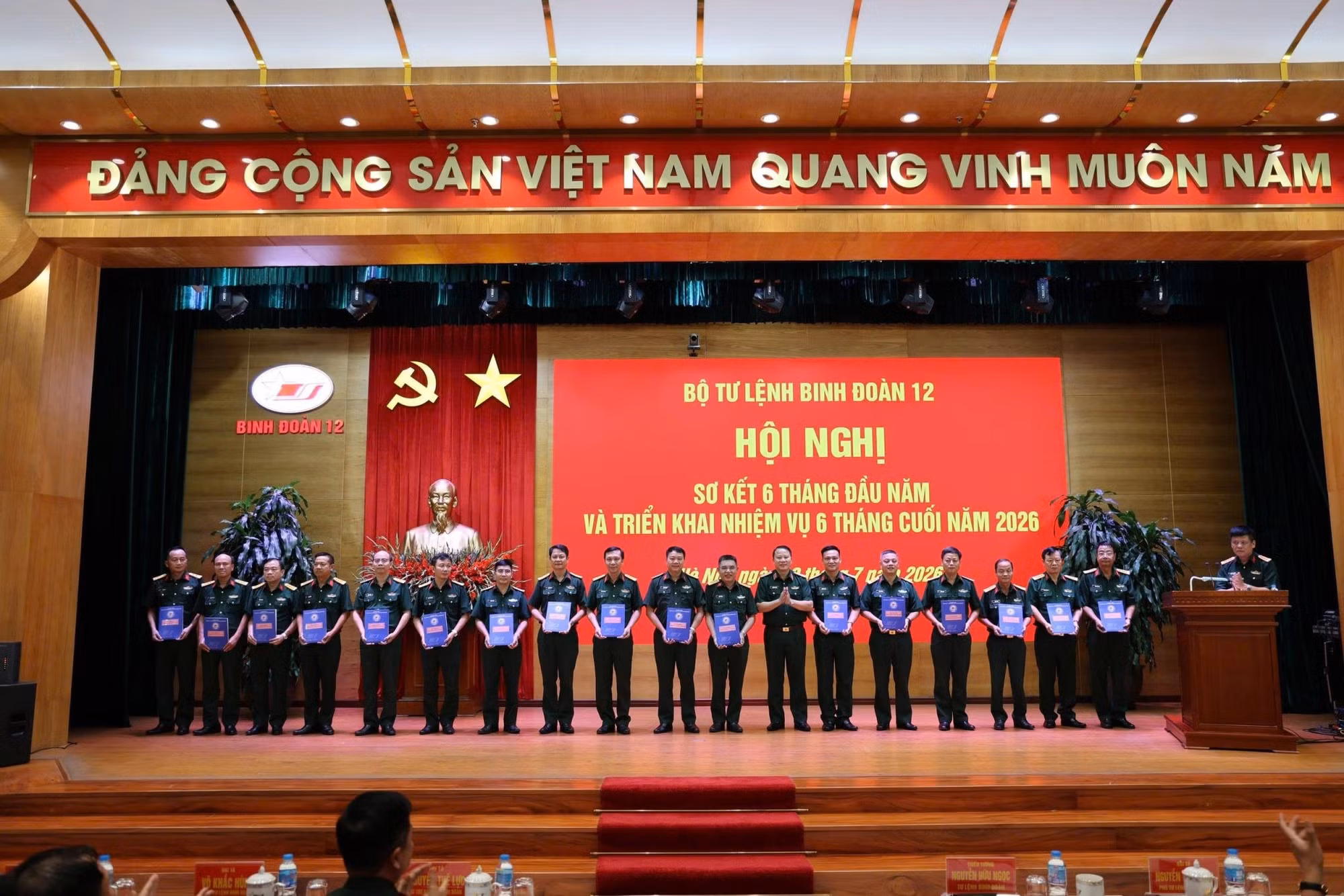 Bộ tư lệnh Binh đoàn 12 triển khai hội nghị sơ kết 6 tháng đầu năm và triển khai nhiệm vụ 6 tháng cuối năm 2026.