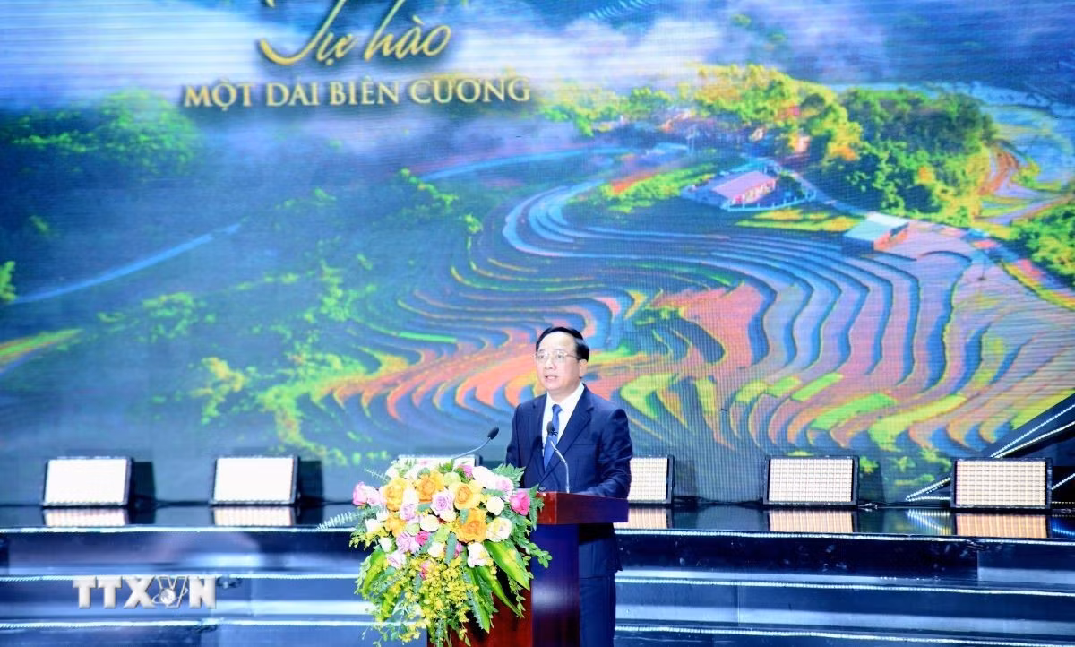 Đồng chí Trịnh Văn Quyết, Ủy viên Bộ Chính trị, Bí thư Trung ương Đảng, Trưởng ban Tuyên giáo Trung ương, phát biểu khai mạc.