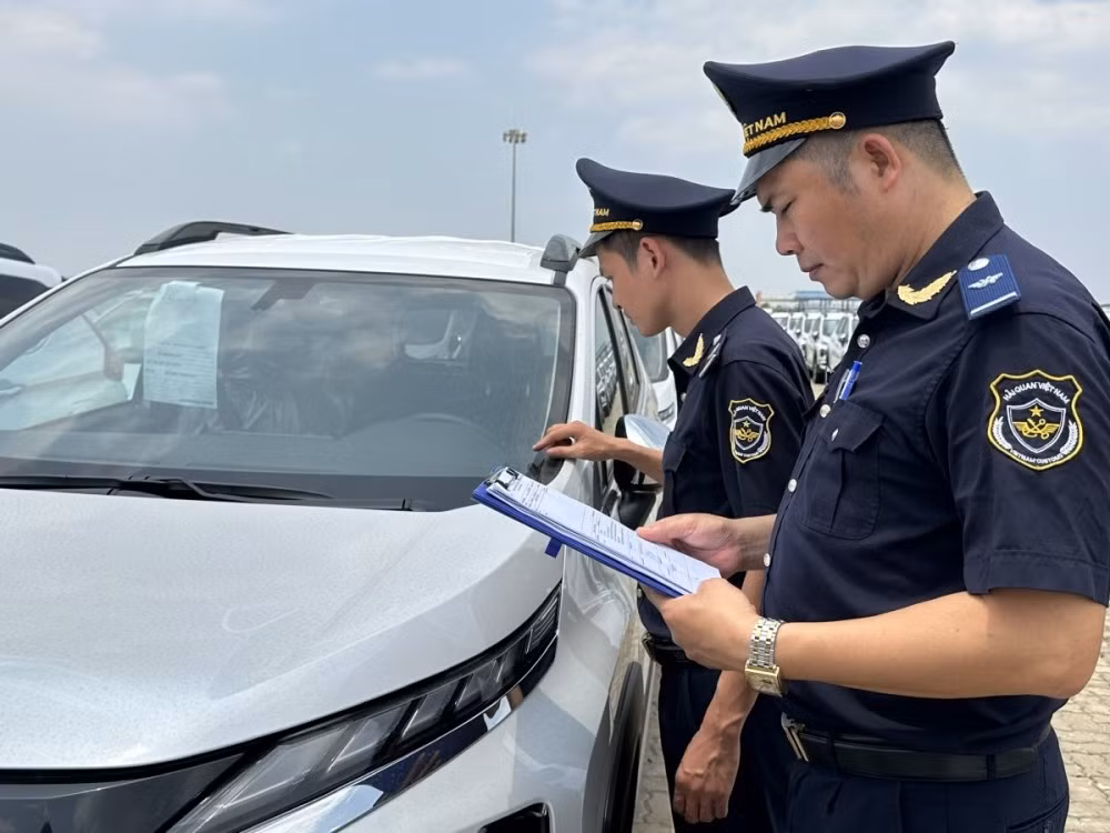 Ngành Hải quan đang đẩy mạnh xây dựng Hải quan số và Hải quan thông minh.